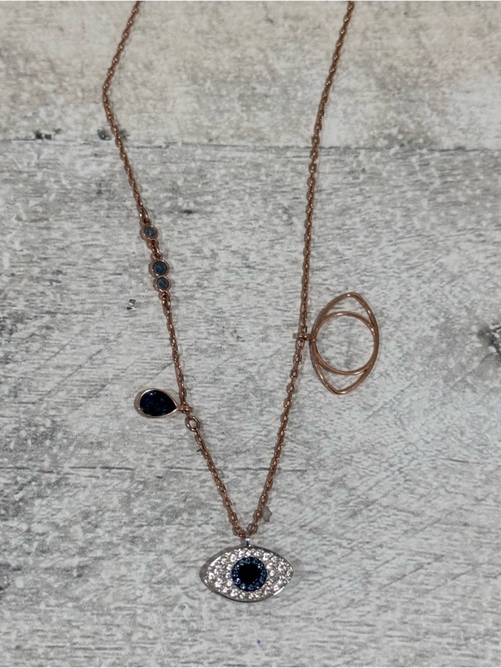 SWAROVSKI Symbolica pendant Eye In Multicolored, Rose gold-tone plated - Picture 4 of 7